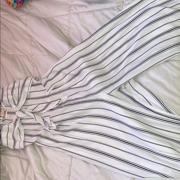 Jumpsuit - Picture 3 of 4